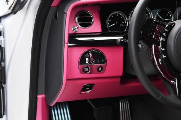 2024-rolls-royce-phantom-base-4dr-sedan (14)