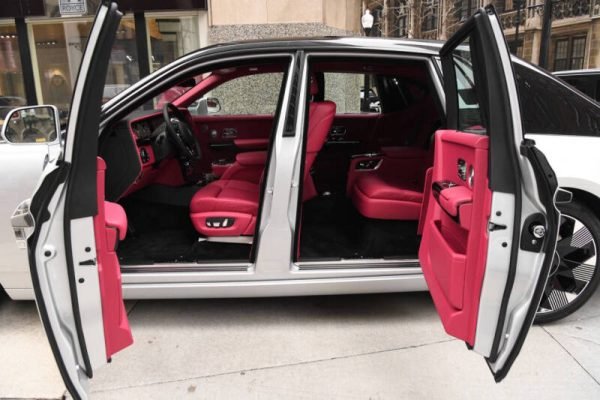 2024-rolls-royce-phantom-base-4dr-sedan (8)